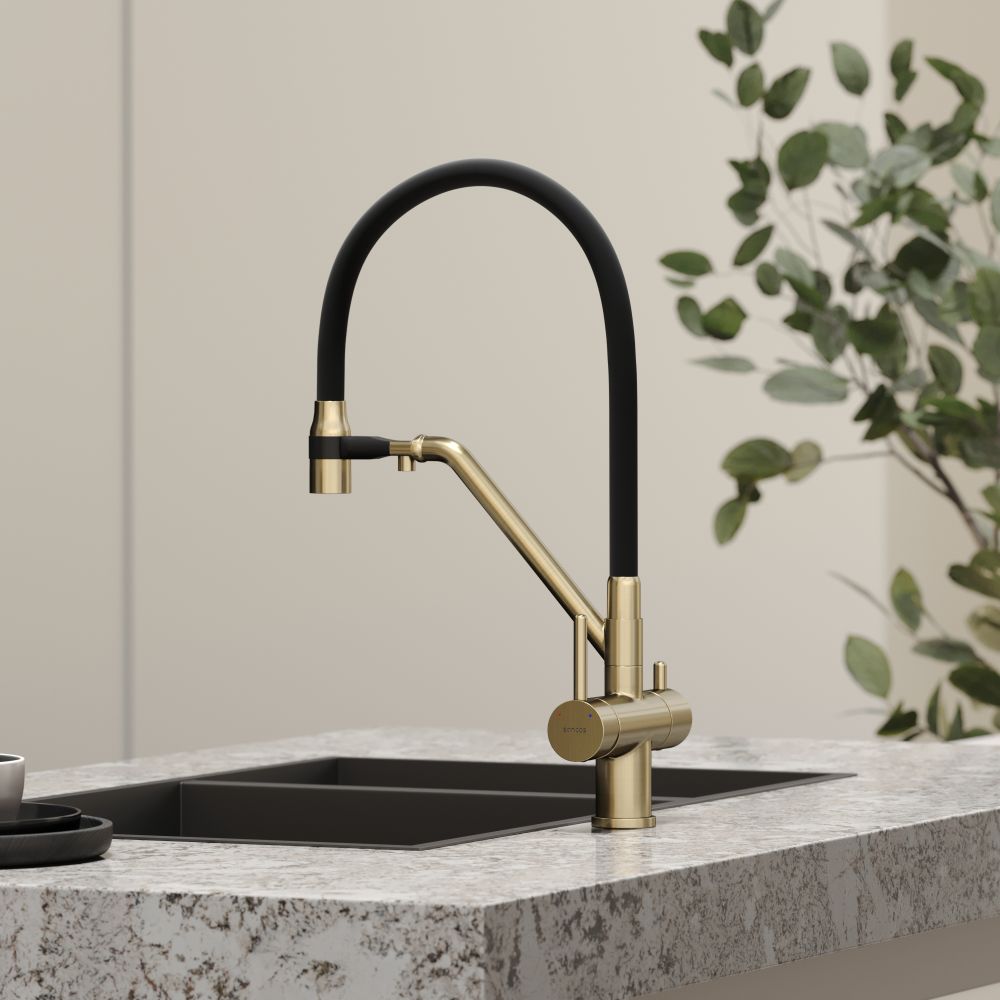 Смеситель для кухни Sancos SC4003BG с гибким изливом и возможностью подключения фильтра для воды, вакуумное напыление (PVD-покрытие), брашированное золото/черный — фото 7